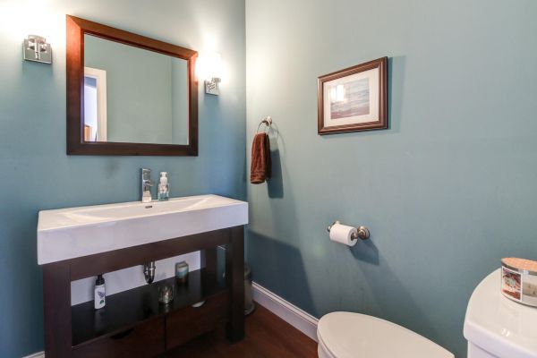 Cost of Powder Room Construction in Camarillo